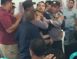 Pelantikan KONI Pasaman Barat Berlangsung Ricuh