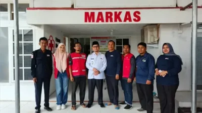 Sambangi PMI Bukittinggi, Wawako Apresiasi Semangat Juang PMI untuk kemanusiaan