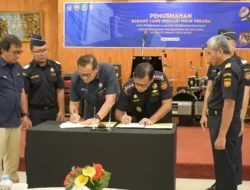 Hancurkan 15 Juta Batang Rokok Ilegal di Pabrik Semen Padang, Bea Cukai Cegah Kerugian Negara Rp14,6 Miliar