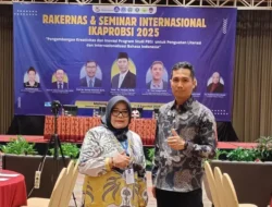Ka. Pindo FKIP Universitas Bung Hatta Ikuti Rakernas dan Seminar Internasional IKAPROBSI 2025
