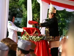 PT Semen Padang Gelar Upacara HUT ke-80 RI, Dirut Pri Gustari Akbar Kobarkan Semangat Kebangkitan