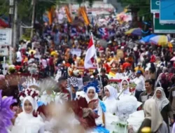 Meriah dan Semarak Pawai Alegoris Memeriahkan HUT RI di Batusangkar