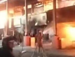 Kebakaran Besar Landa Pasar Atas Payakumbuh
