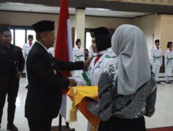 Wawako Eldazaswarman Kukuhkan Paskibraka Kota Payakumbuh