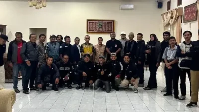 Bupati Agam Jamu Komunitas Wartawan BPC Bukittinggi
