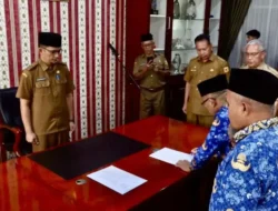Dua Pejabat di Lingkungan Pemkab Tanah Datar Kembali Dilantik