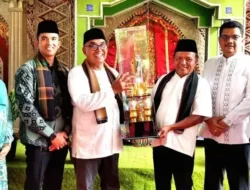 Warga Nagari Campago Bangun Kampung dengan Gotong Royong