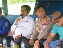 Bupati John Kenedy Azis Ajak Generasi Muda Bertani