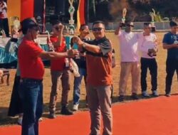 PGRI Cab. Sumpur Kudus Juara Umum Porsenijar