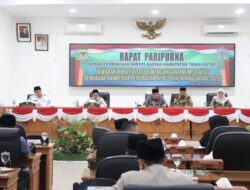 Bupati Eka Putra Sampaikan Jawaban dalam Rapat Paripurna DPRD Tanah Datar
