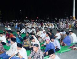 Ribuan Jamaah Peringati Maulid Nabi Muhammad SAW di Halaman Kantor Bupati Dharmasraya