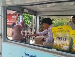 Tekan Inflasi di Bukittinggi, Bulog Gelar Gerakan Pangan Murah di Sejumlah Lokasi 