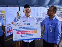 Bank Nagari Bantu Pedagang Korban Kebakaran Pasar Payakumbuh