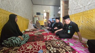 Dirut M. Djamil Takziah ke Rumah Almarhum Indra Sakti Nauli