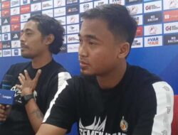 Semen Padang Kalah, Pelatih Salahkan Wasit