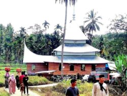 Jemaah Masjid Syekh Ungku Haji Limo Koto Patamuan Koto Tinggi Laksanakan Maulid Nabi