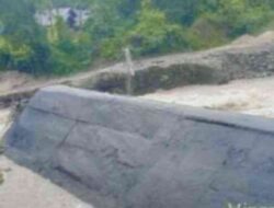 Di Padang Pariaman, 11 Rumah Hanyut dan 2.818 Jiwa Mengungsi
