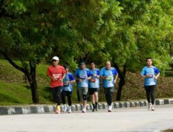 Rute Menantang Berbalut Panorama Hijau Jadi Magnet Semen Padang Fun Run 2025