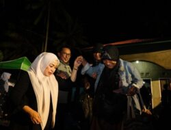 Tinjau Evakuasi, Bupati Tanah Datar Pastikan Ketersediaan Pasokan Kebutuhan Pengungsi