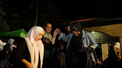 Tinjau Evakuasi, Bupati Tanah Datar Pastikan Ketersediaan Pasokan Kebutuhan Pengungsi