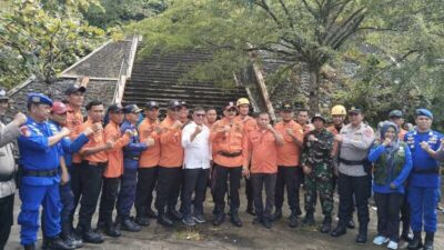 Bupati Pessel Ingatkan Pentingnya Kegiatan Simulasi Gempa dan Tsunami