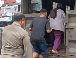 Tertipu Info Loker, Satu Keluarga Asal Jakarta Terlantar di Padang