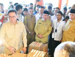 Mendag Budi Santoso Tinjau Harga di Pasar Raya Padang, Pastikan Ketersediaan Pangan Jelang Nataru Aman