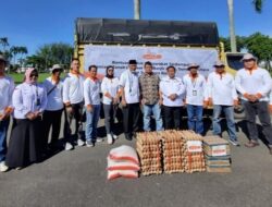 PT Japfa Comfeed Salurkan Bantuan Kemanusiaan untuk Korban Bencana Galodo Sumbar