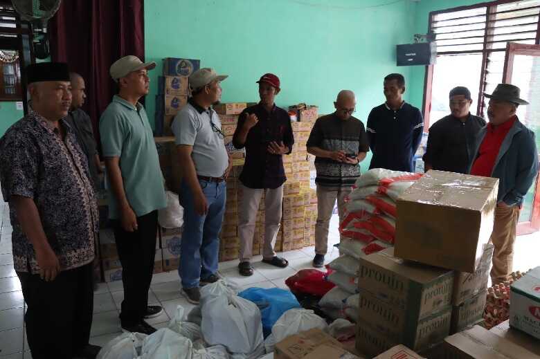 UIN Bukittinggi Salurkan Bantuan Kemanusiaan ke Malalo dan Paninggahan