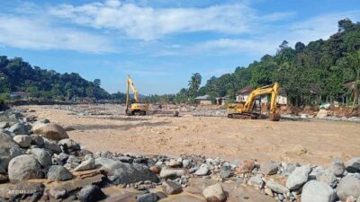 Akses Jalan di Batu Busuk Sudah Bisa Dilewati Kendaraan Roda Dua
