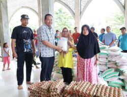 250 KK Desa Pungguang Ladiang Terima Bantuan Sembako
