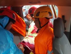 Satu Unit Rumah Tertimbun Longsor di Ngungun Agam