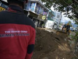 Bantu Korban Bencana di Sumatra, SIG Kirimkan Tim Reaksi Cepat dan Salurkan Bantuan hingga Dirikan Posko