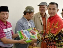 Terima Bantuan Dari IKLA RGS Riau, Camat Palupuah Agam Ucapkan Terima Kasih