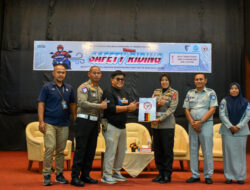Dorong Budaya Tertib Berlalu Lintas, PT Semen Padang Gelar Kampanye Safety Riding