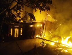 Kebakaran Hanguskan Dua Rumah di Pasaman Barat