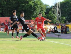 Semen Padang FC Kalah 2-3 dari Persis Solo di Agus Salim
