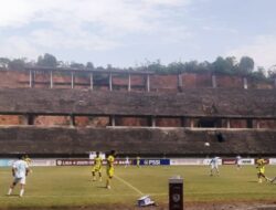 Liga 4 Sumbar: Aksi Akrobatik Ariswar Hanif Antar PSLA Sicincin Bungkam GMR FC