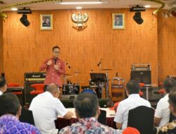 Sentil Direksi BUMN! Dony Oskaria : Jangan Jadi Bos, Pimpin Pakai Hati