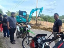 Ratusan Warga dari 11 Desa di Talawi Gotong Royong Bersihkan Jalan Sepanjang 8 Km