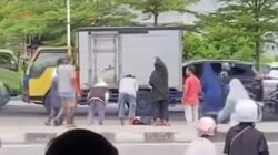 Pengendara Motor Perempuan Tewas Usai Terjatuh di Fly Over Pekanbaru