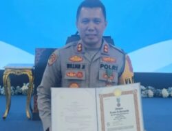 Sukseskan MBG, Presiden Beri Kapolres Sijunjung Satyalancana Wira Karya