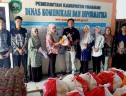 Diskominfo Pasaman Serahkan Paket Zakat dan Infak Baznas kepada Pegawai Kontrak