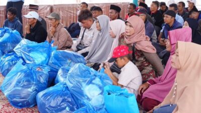 Baznas Tanah Datar Distribusikan Bantuan pada Masyarakat Terdampak Bencana