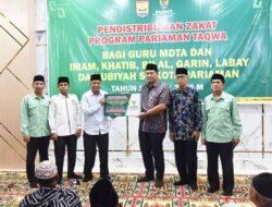 1.096 Petugas Keagamaan se Kota Pariaman Terima Zakat dari Baznas