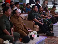 Warga Tanah Datar Terima Bantuan Perbaikan Rumah Rusak Akibat Bencana Hidrometeorologi Siklon