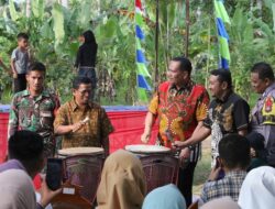 Walikota Pariaman Buka Festival Indang di Koto Marapak