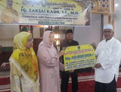 Hangatnya Safari Ramadhan Anggota DPRD Hj.Zaksai Kasni di Masjid Darul Jadid Muhammadiyah