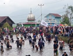Tradisi Mandee Bada Nagari Magek Meriah dan Mengasyikkan