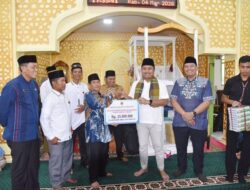 Wagub Pimpin TSR Pemprov Sumbar Kunjungi Masjid Raya Taluak Pariaman